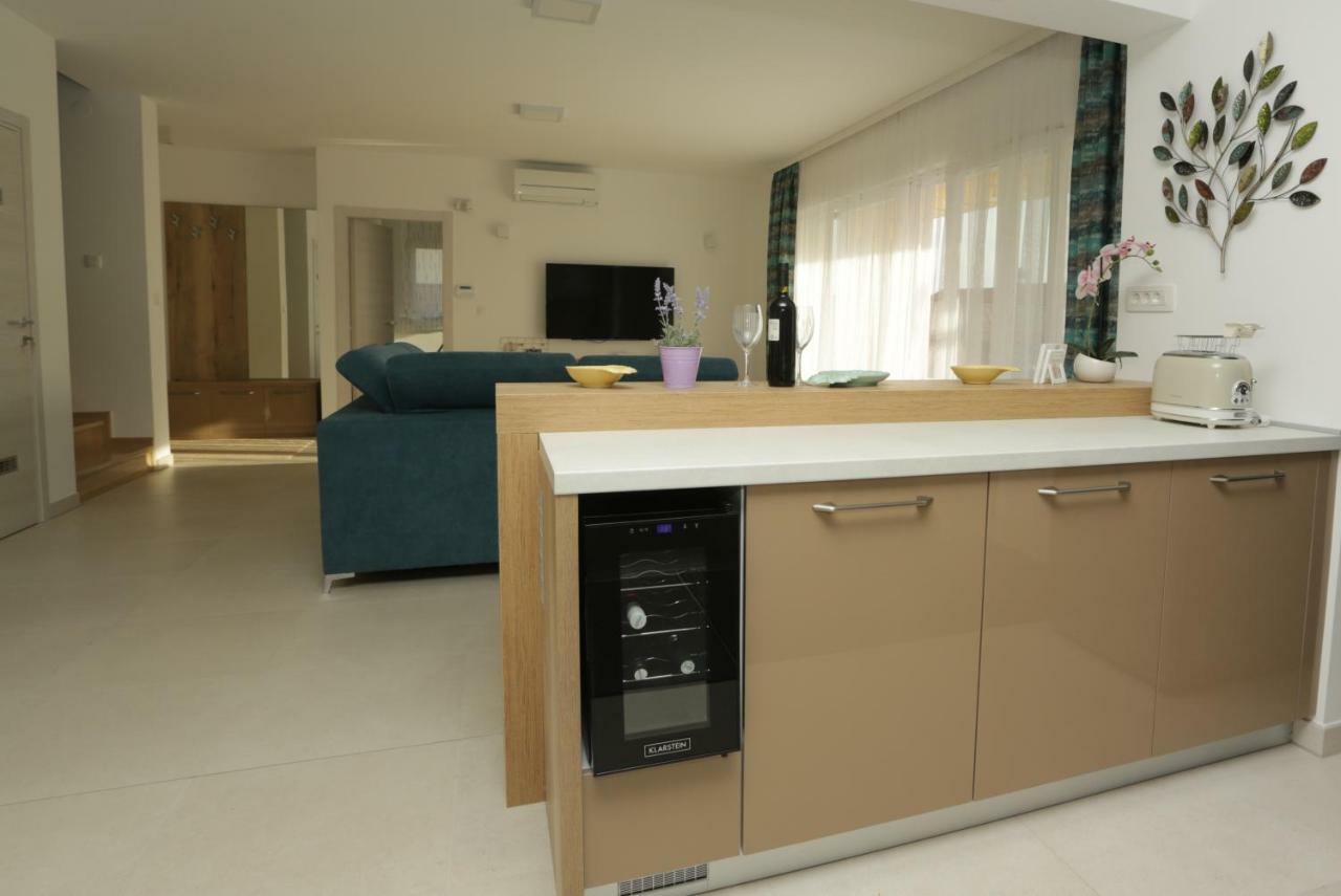 Luxury Villa Lidija Brzac Dış mekan fotoğraf